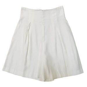 Vintage 80’s  Knapp Studio cream high waist pleated dress shorts size 5